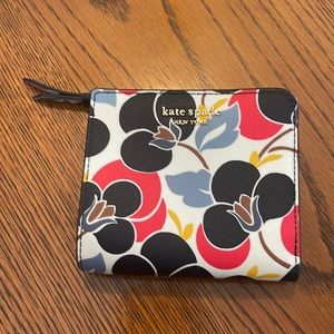 Kate spade small wallet